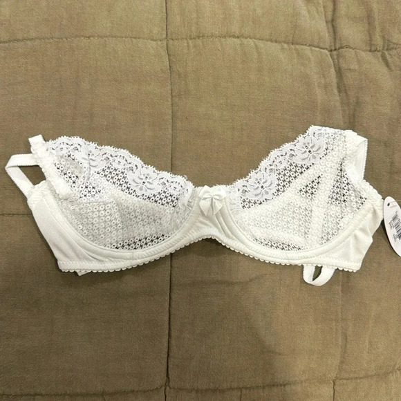 TIMPA NWT Duet Lace Demi Bra White Underwire Shallow Cup 32C - Picture 8 of 8